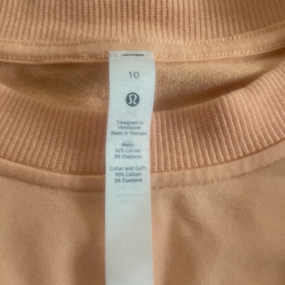 Cropped shirt - Picture 2 of 3